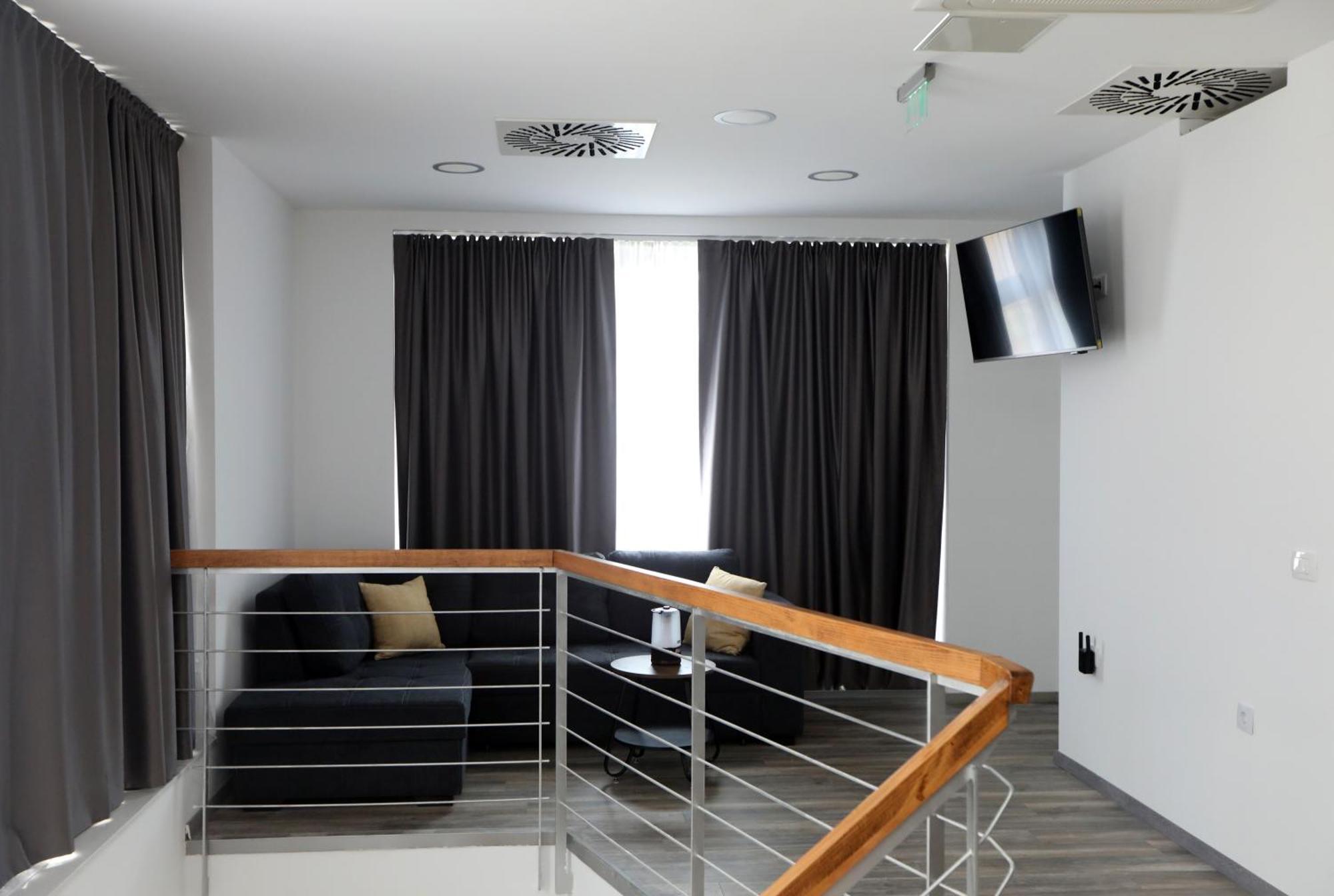 D R Apartments Sibenik Bagian luar foto