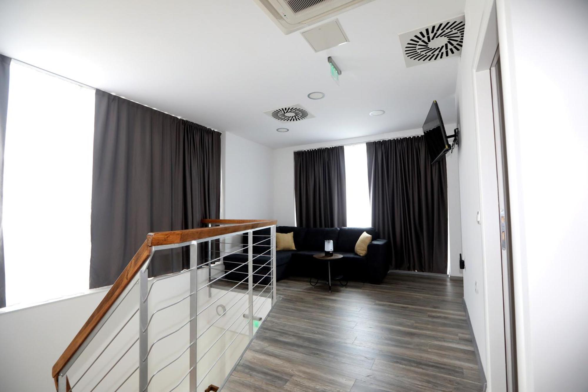 D R Apartments Sibenik Bagian luar foto